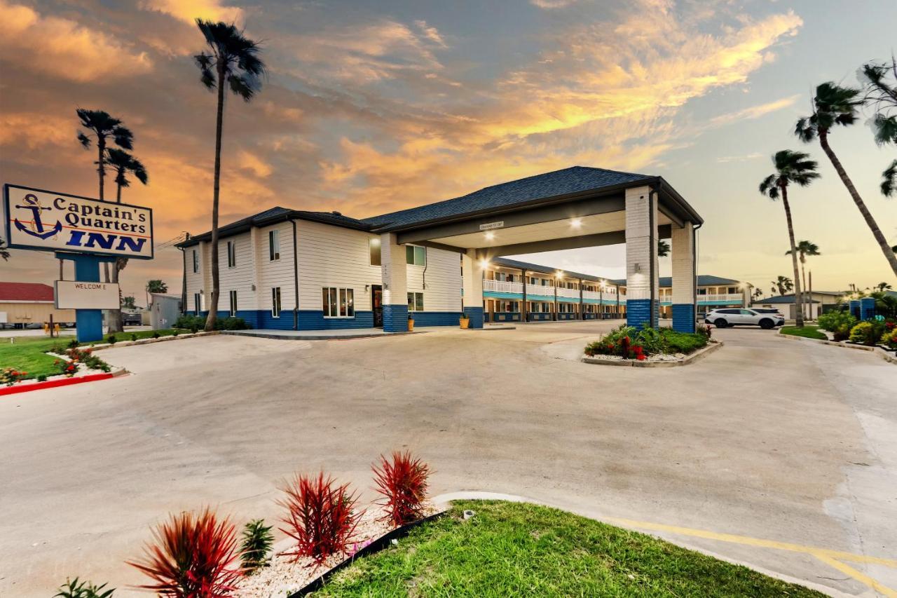 Captains Quarters 2* Port Aransas