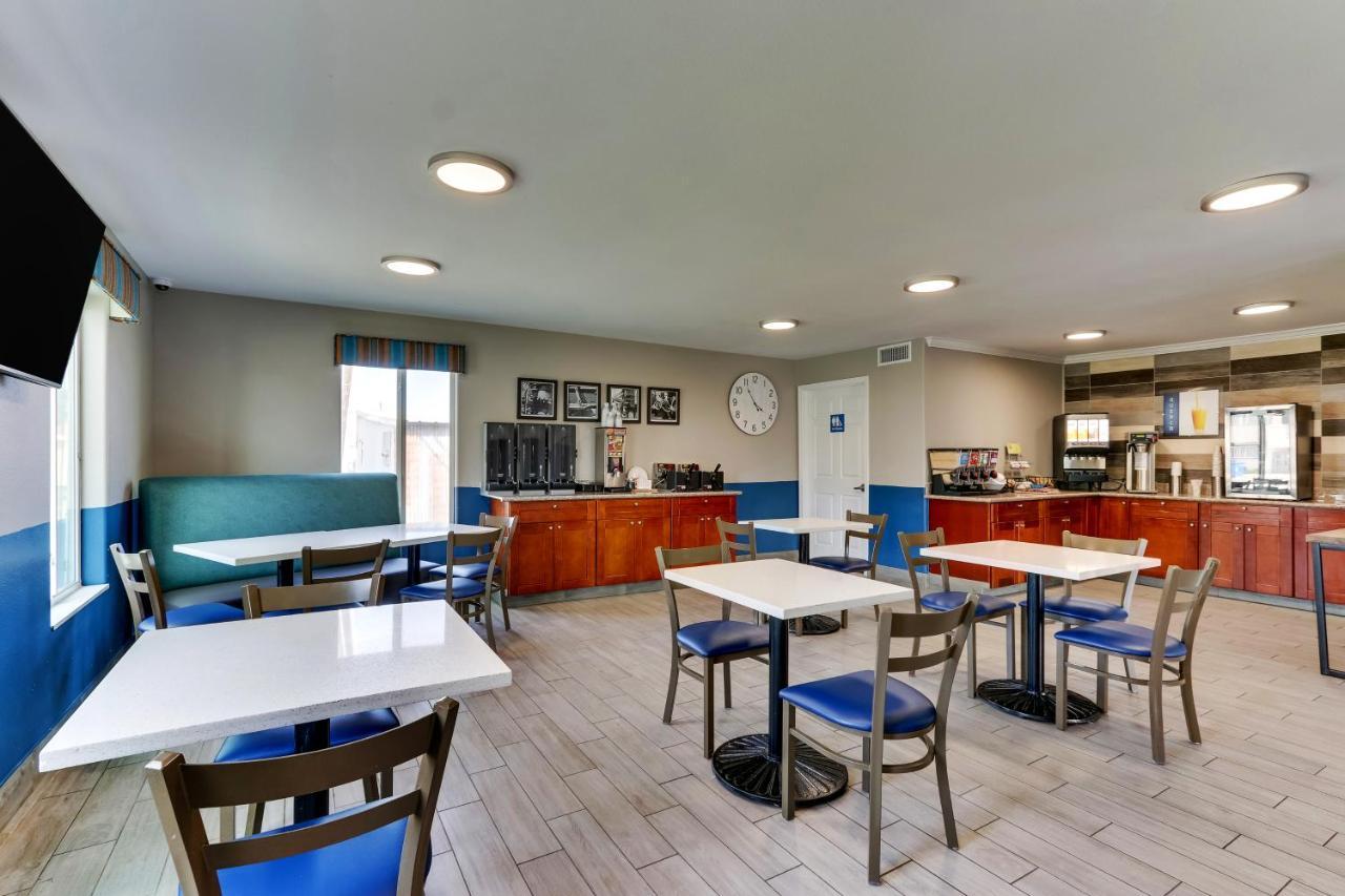 Motel Captains Quarters